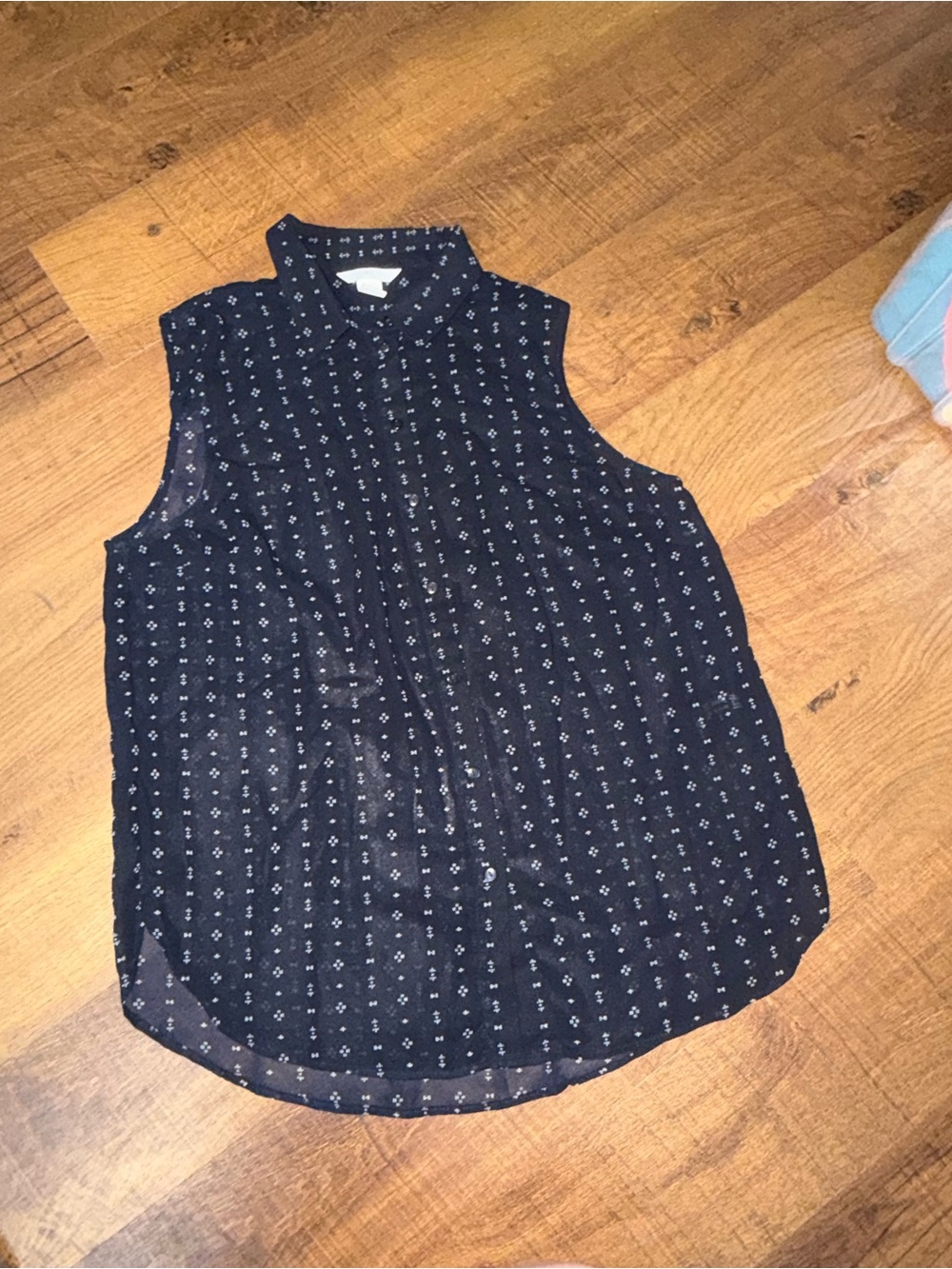 H&M Navy Blue Sleeveless Button-Front Blouse with Tiny White Floral Print